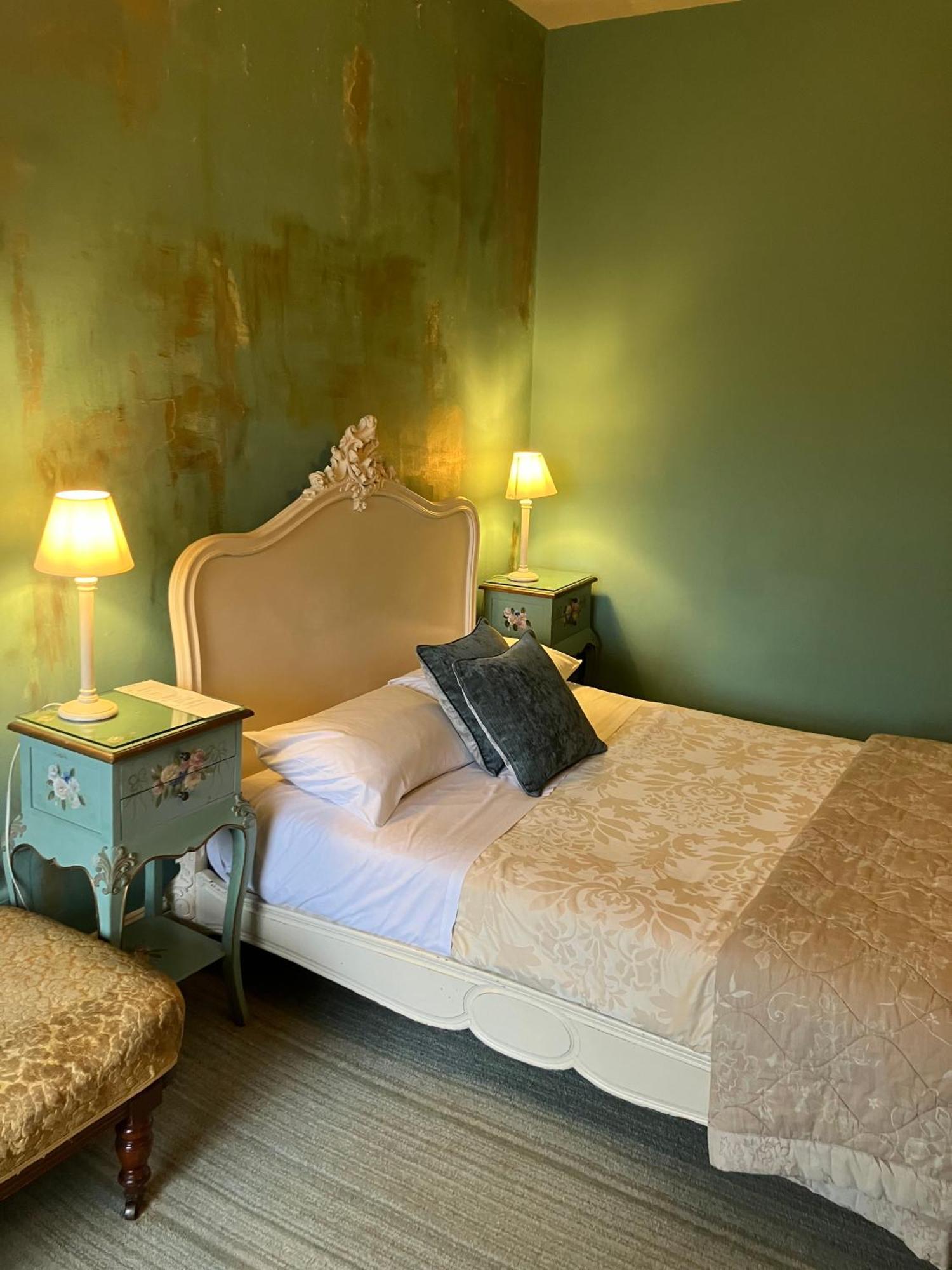Cornerstones Guest House セール エクステリア 写真