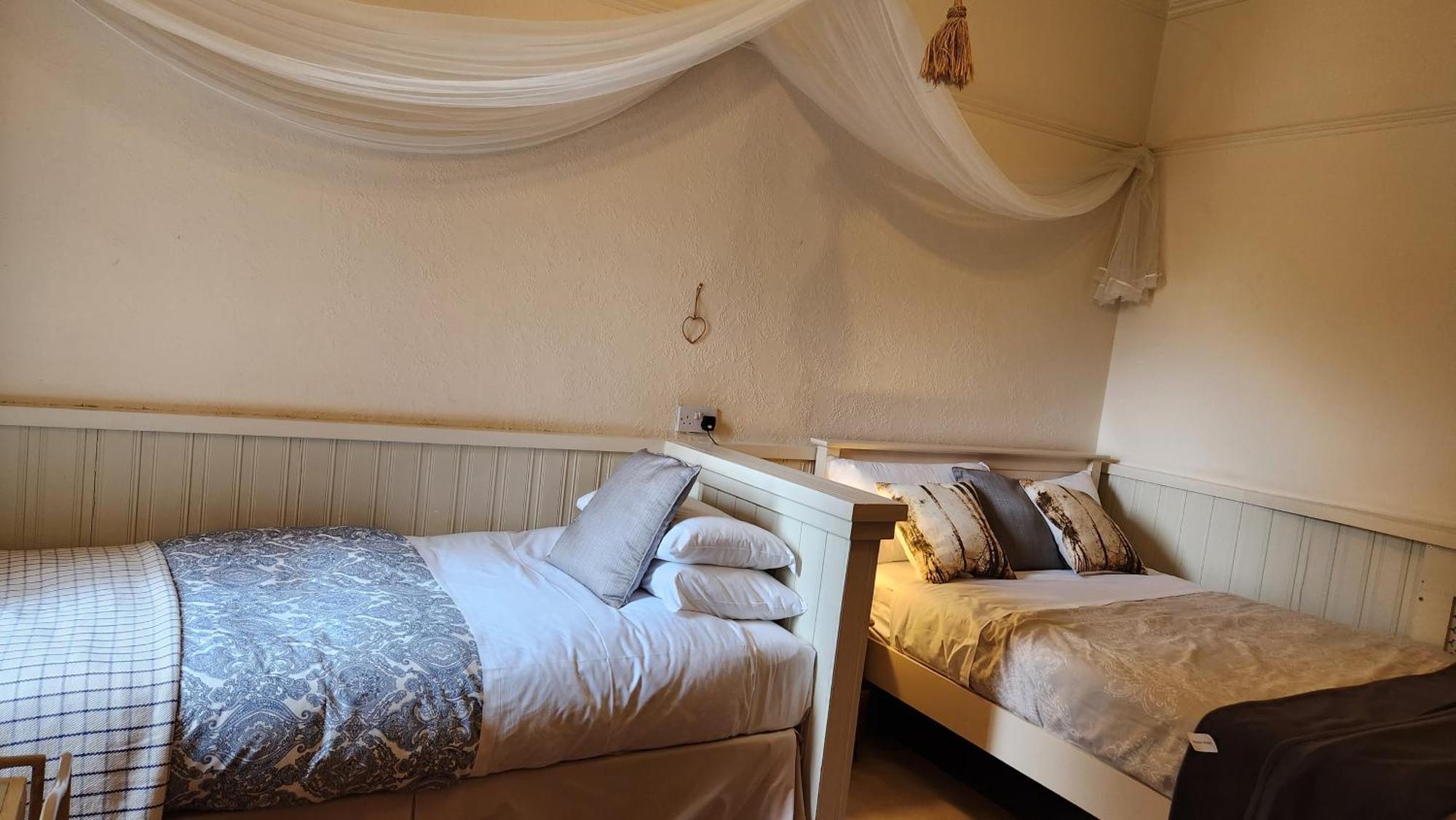 Cornerstones Guest House セール エクステリア 写真